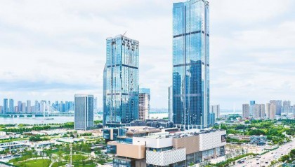 武汉滨江天街年内开业