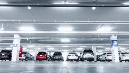 大学生入豪车6秒被指盗窃 还他清白不该这么曲折