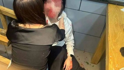 河北保定高中女生就餐时拒绝搭讪被围殴？多方回应