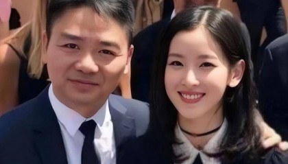 坐拥742亿，却救不了43岁妹妹！把外甥当亲子，一年给100万抚养费