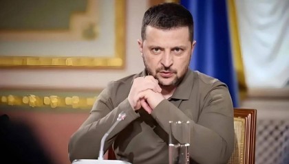 “斩首”泽连斯基，不到500米！乌克兰全境被炸！普京真正野心曝光