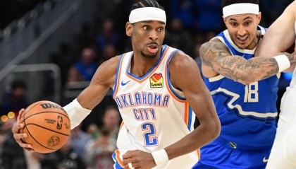 亚历山大31+8字母空砍三双 雷霆复仇雄鹿取3连胜