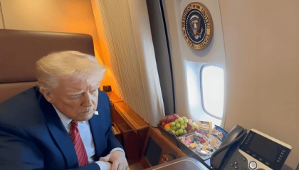 数十万人街头示威！特朗普铸成大错，马斯克火速公布最新计划