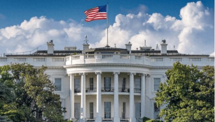 中方拦截成功！拜登万没料到，外媒一语道破：美军工遭灭顶之灾