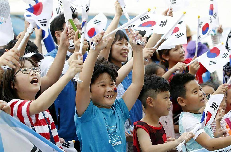 8月跨境营销日历出炉！借势出海，玩赚海外夏日热度！