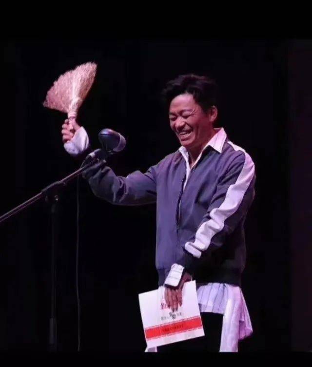 王宝强包场支持徐峥新片，《泰囧》过去12年，二人走上相反道路