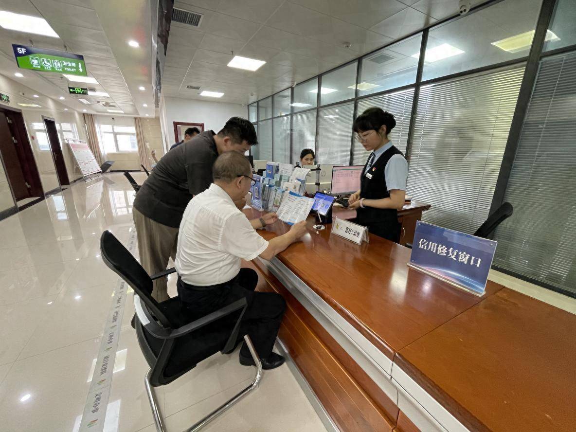 潢川：坚持惠企利民金标准 优化营商环境无止境
