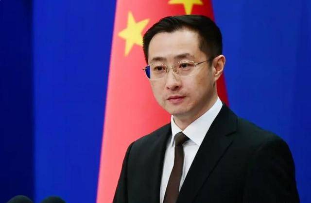 3万美军就位!特朗普对普京翻脸,朝鲜放话:大胆去见,中方也表态了