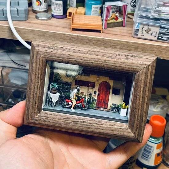 中国现在的正在上演的诡异经济