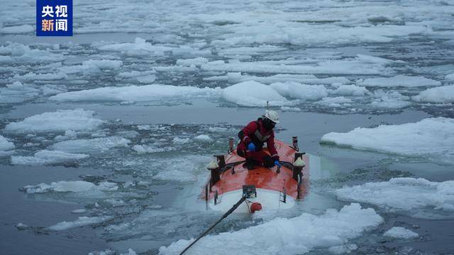 世界唯一！我国在北极密集海冰区进行连续载人深潜