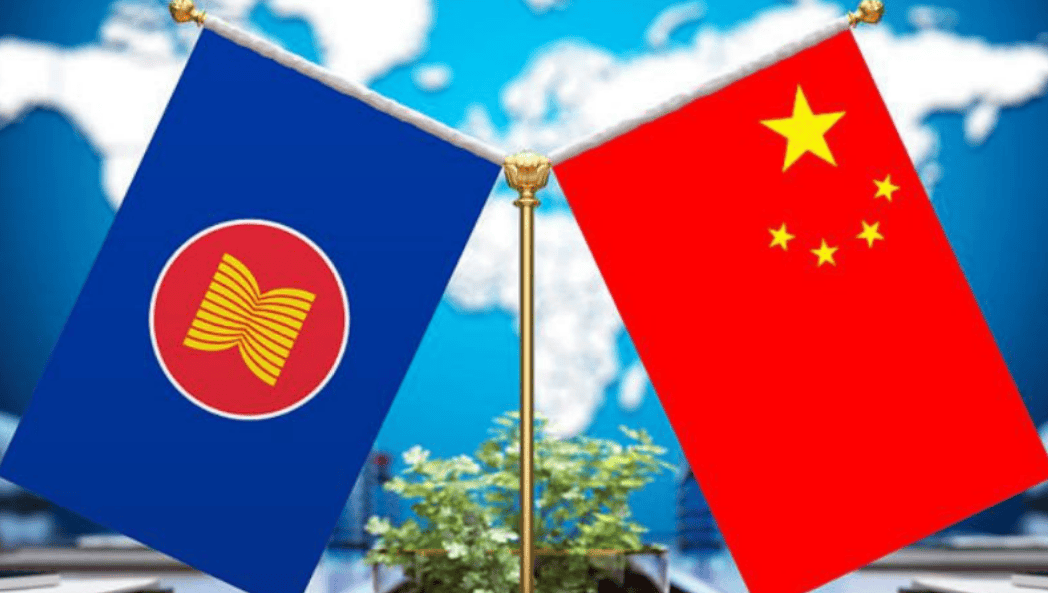 中国没白忙活,东盟传出两大好消息!菲律宾明年掌权也没资格说不