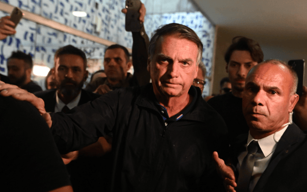 4:0全票否决,27年刑期!总统政变罪坐实,特朗普出面求情也没用,巴西政坛迎来大变动?